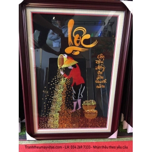 TRANH THÊU MÁY CÔ GÁI ĐỔ LÚA 50x70 TRANH THÊU MÁY CÔ GÁI ĐỔ LÚA 50x70